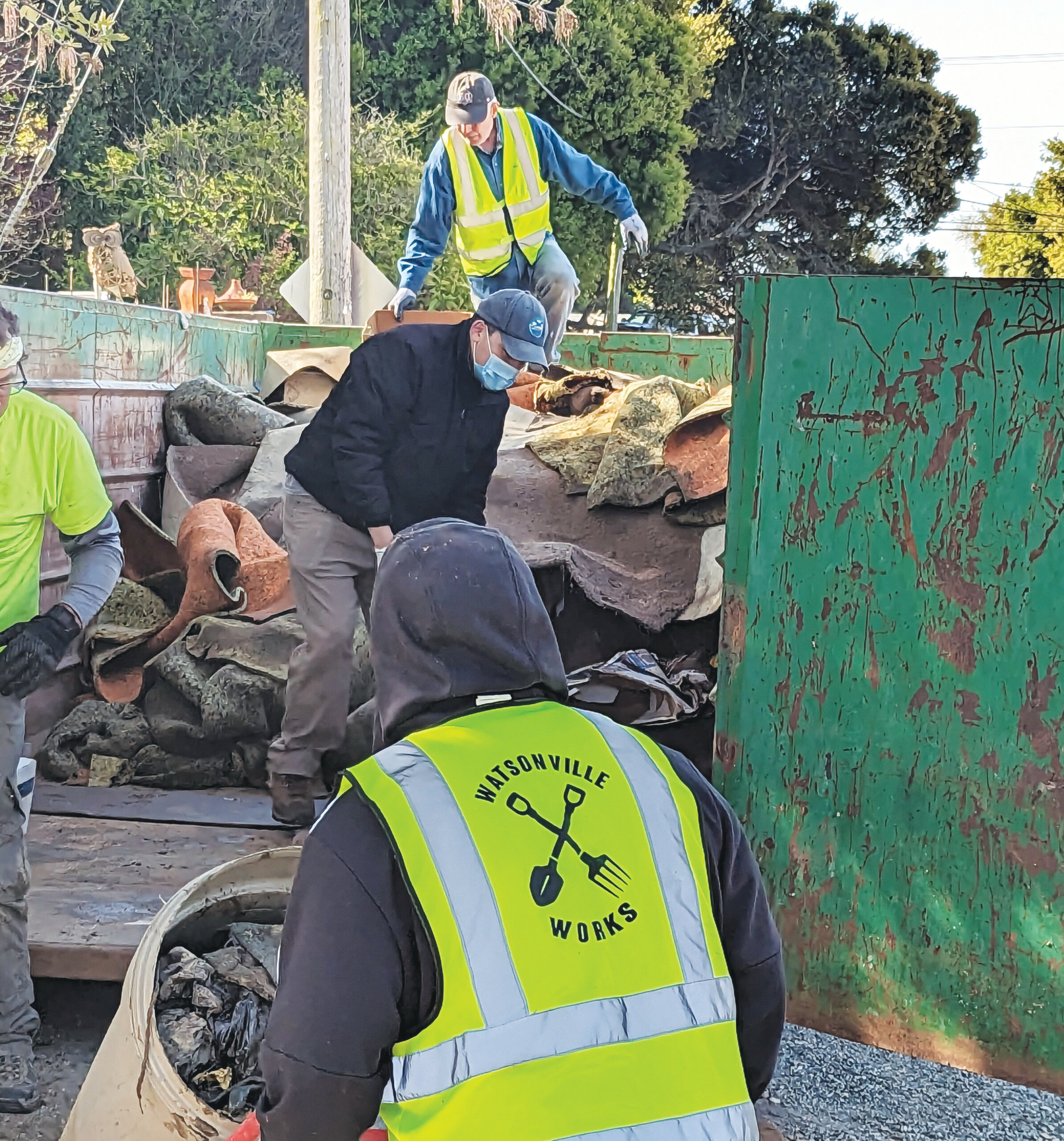 Watsonville Works volunteers