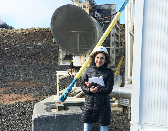 UCSCโs 2023 Deep Read Features Elizabeth Kolbertโs โUnder a White Skyโ Elizabeth-Kolbert