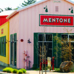 Image for display with article titled Mentone Chic: Three-Star Michelin Chef David Kinch Continues to Inspire