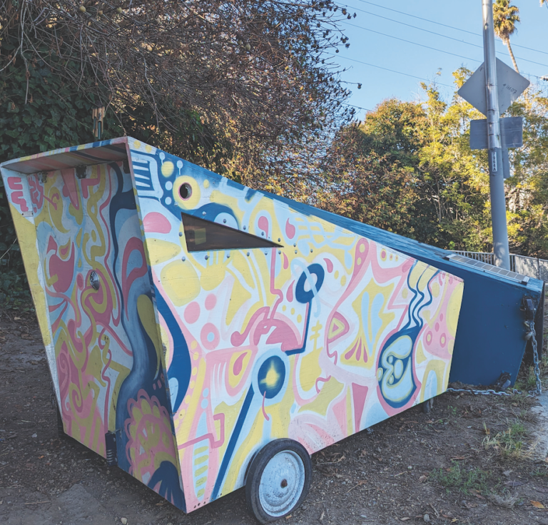 Tiny Shelters On The Move