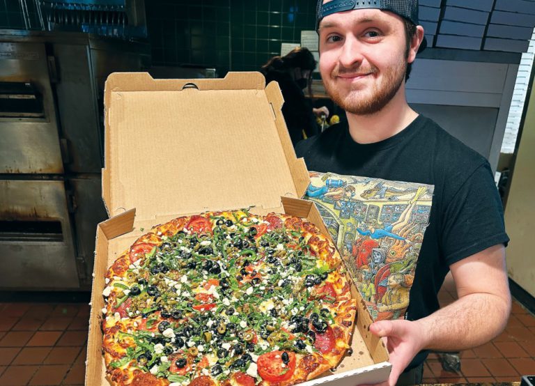 Boulder Creek Pizza & Pub