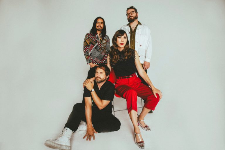 Silversun Pickups Take Chances
