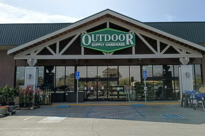Best of Santa Cruz: Shopping and Services outdoor supply hardware, santa cruz california