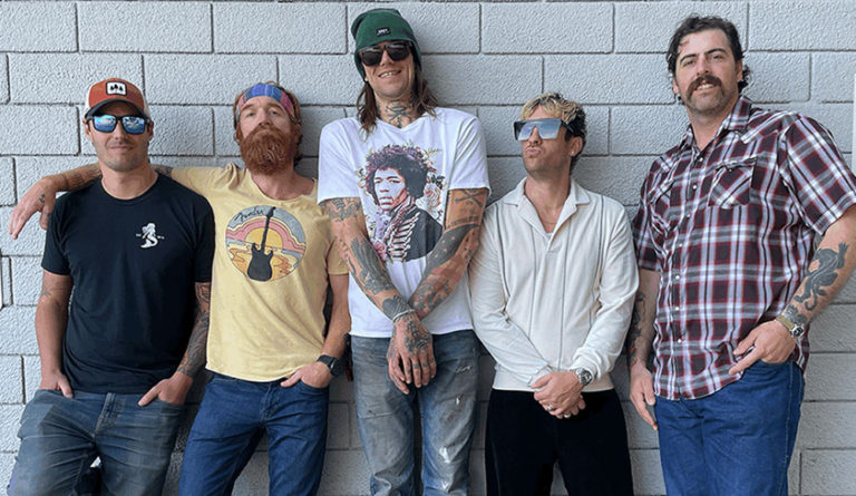 Electric Mud Rolls into Woodhouse Brewery on Saturday