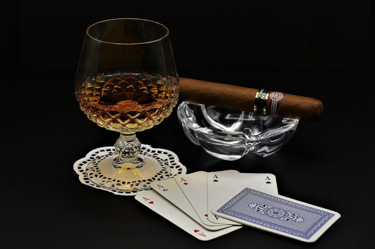 A House Divided: Navigating the Complexities of Poker Laws in the United States