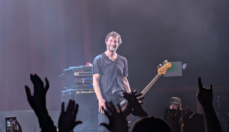 Keanu Reeves Plays Santa Cruz