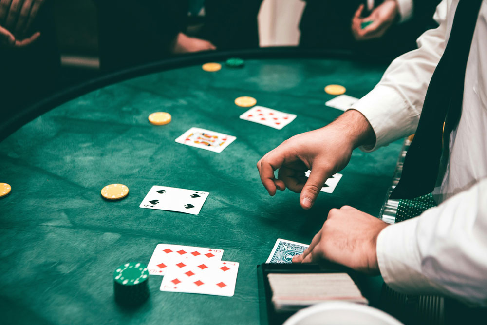 How popular is poker in California
