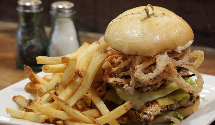 Soquel Thrive Foodie File blackened chicken sandwich at Cafe Cruz