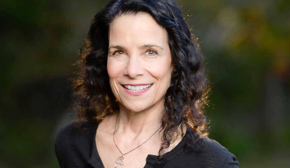 Portrait photo of a woman