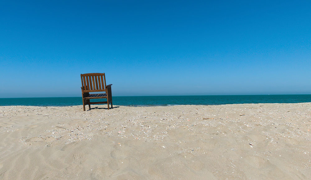 Wellness image solitary beach chair