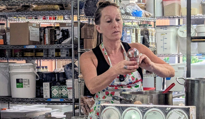 Return of the Mason Jar Molly Bravo canning