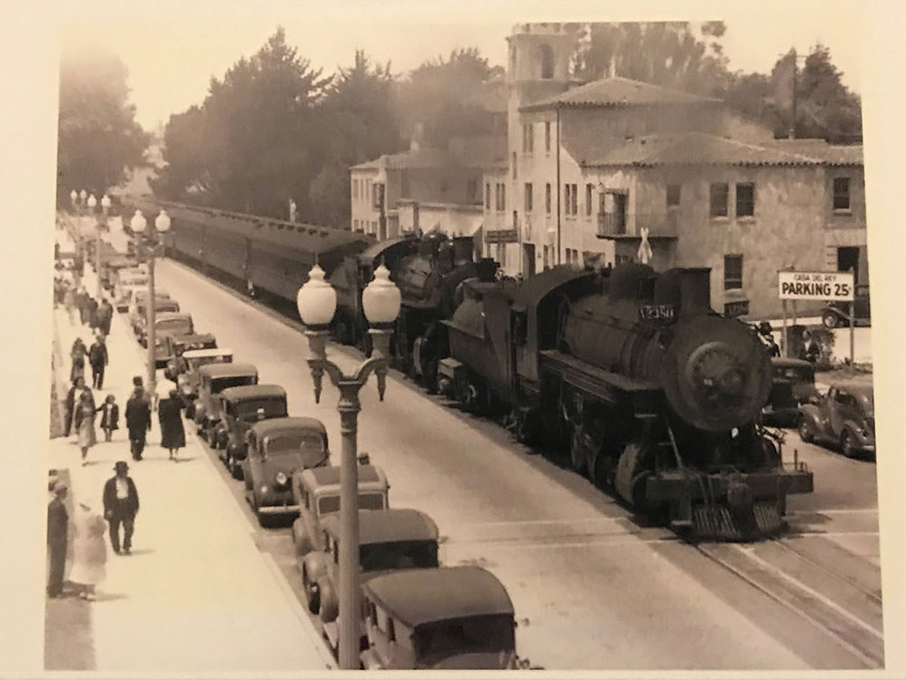 Bahia hotel photo of train