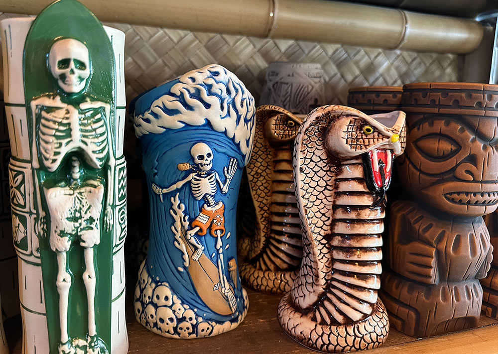 Shelf with decorative tiki glasses