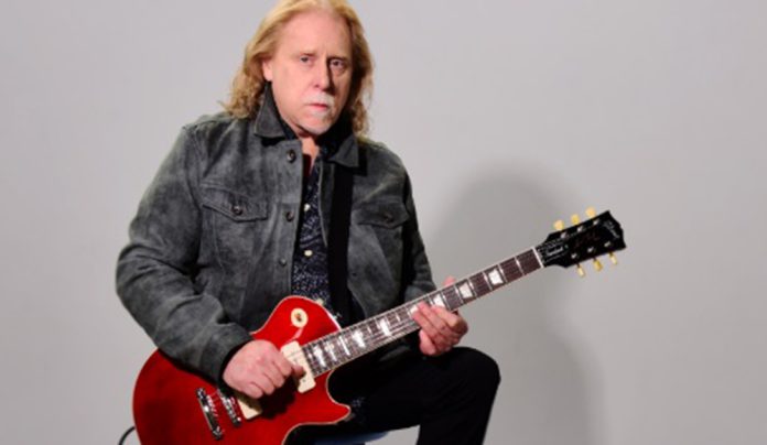 This Governor Rules Warren Haynes performing solo on guitar at the Rio Theatre in Santa Cruz