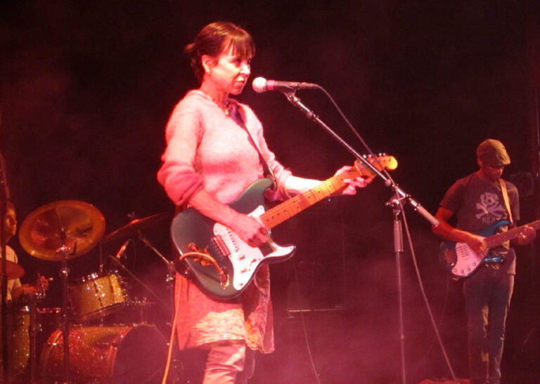 Indie-Rock Goes Intimate