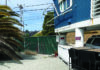 Foot Traffic Jammed A green fence blocks a beachfront walkway beside homes in Rio del Mar.